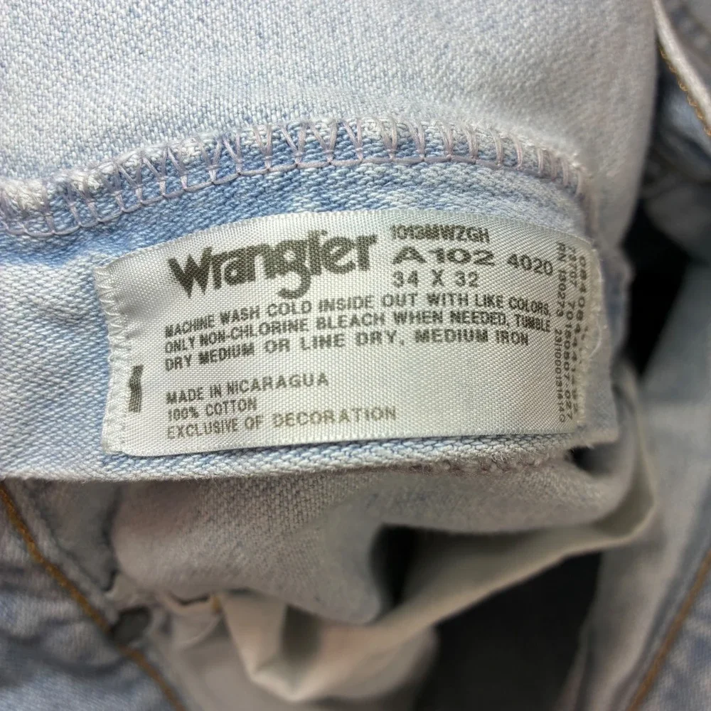 Wrangler measurements waist